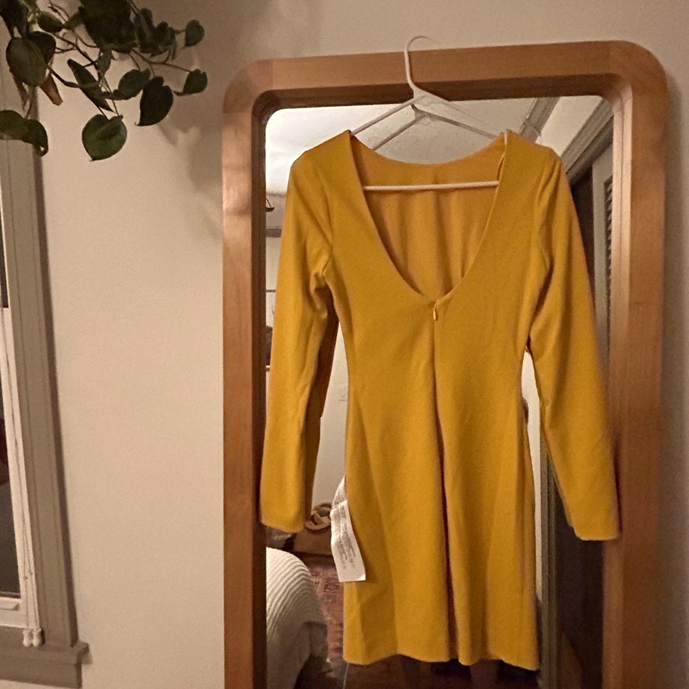 Dress the Population - New with Tags - Body-con Mustard Dress